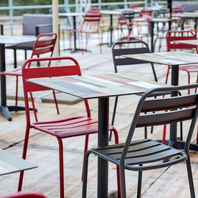 Chaise de restaurant pour extérieur